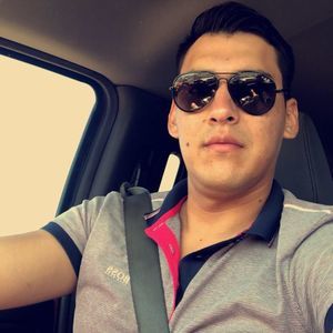 Meet your Posher, Javier